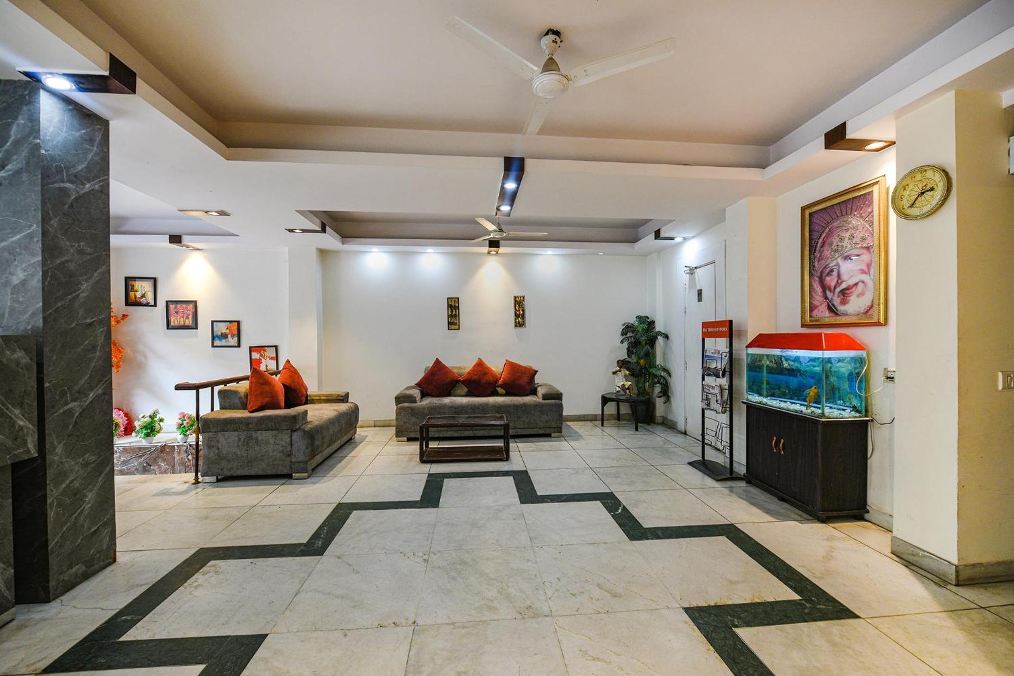 Fabhotel Swiss International Patel Nagar Нью-Дели Экстерьер фото
